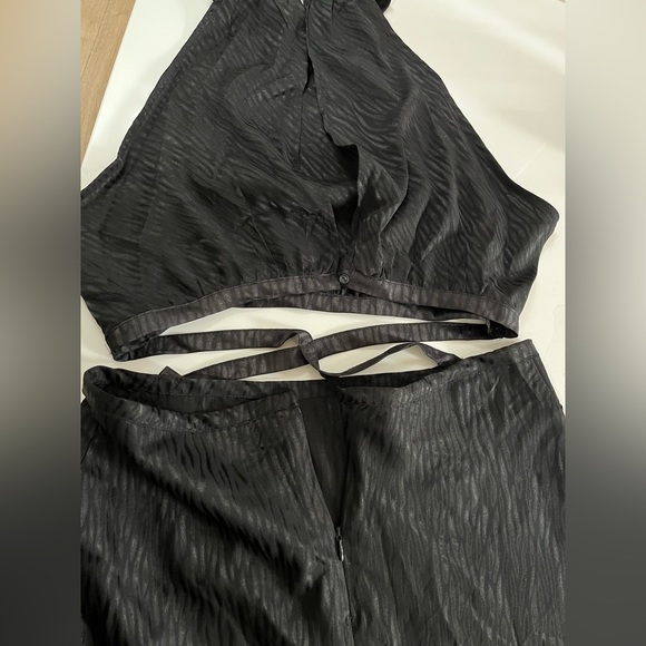 Lulus Fierce Vision Black Jacquard Print Satin Cutout Midi Dress - Picture 11 of 14